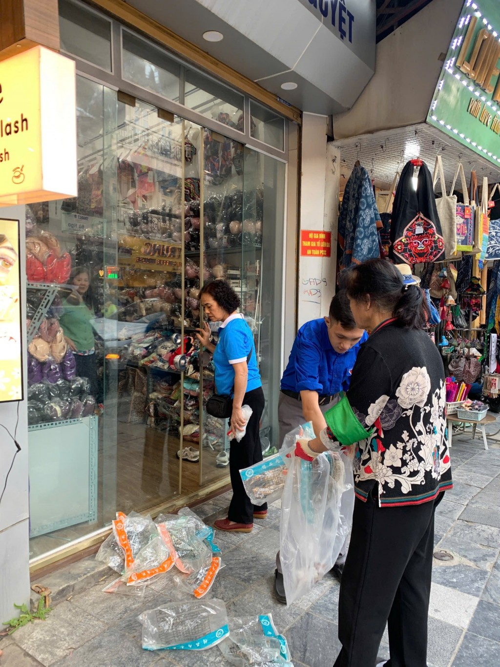 Tuổi trẻ Hoàn Kiếm lan toả nếp sống sáng - xanh - sạch - đẹp