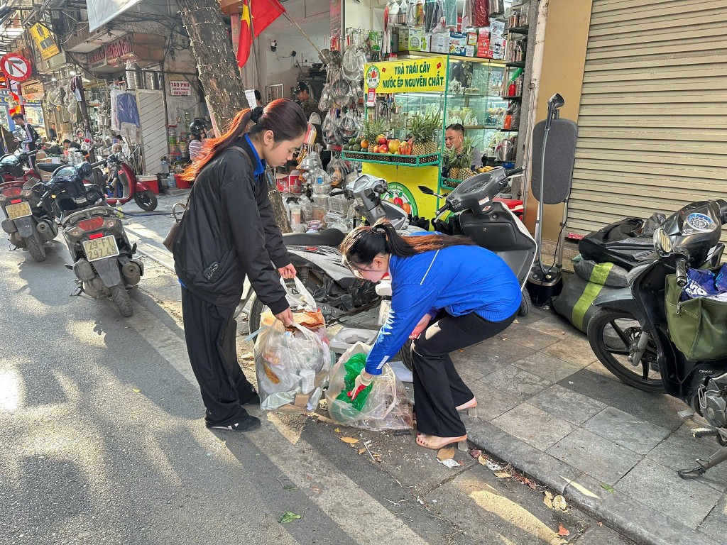 Tuổi trẻ Hoàn Kiếm lan toả nếp sống sáng - xanh - sạch - đẹp