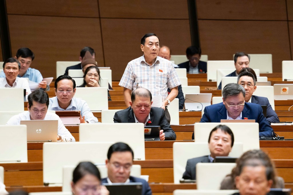 Băn khoăn việc thành lập văn phòng UBND cấp tỉnh ở nước ngoài