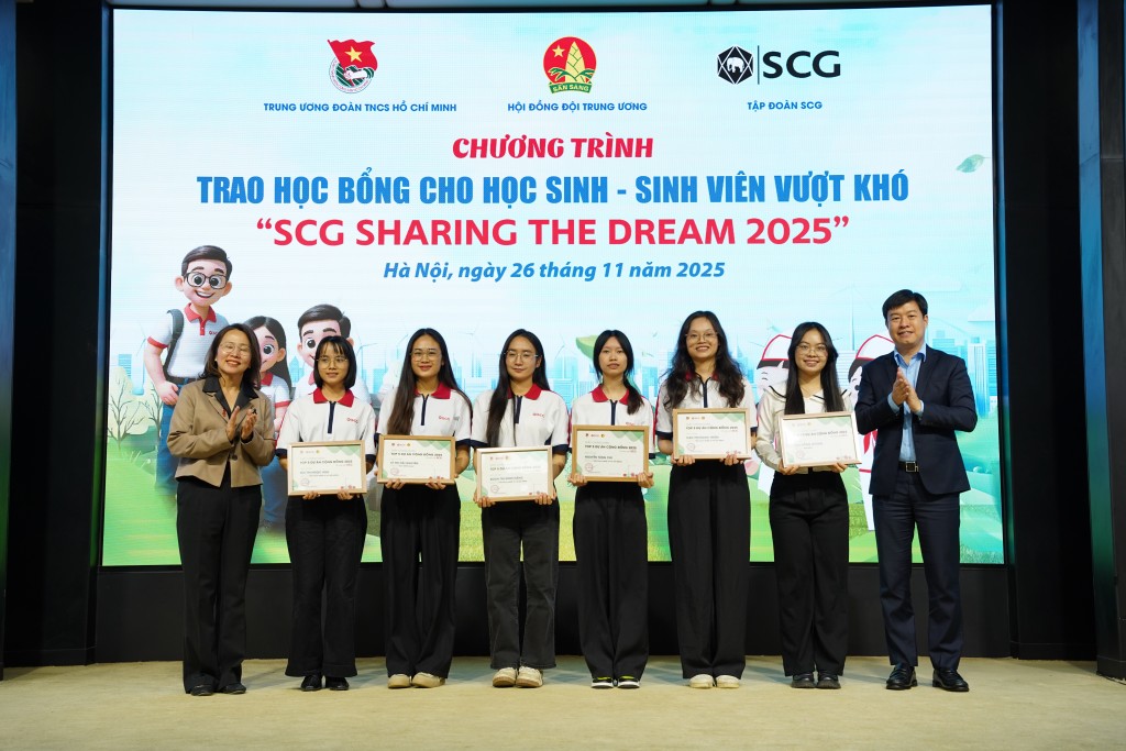 Chắp cánh ước mơ cho học sinh, sinh viên vượt khó