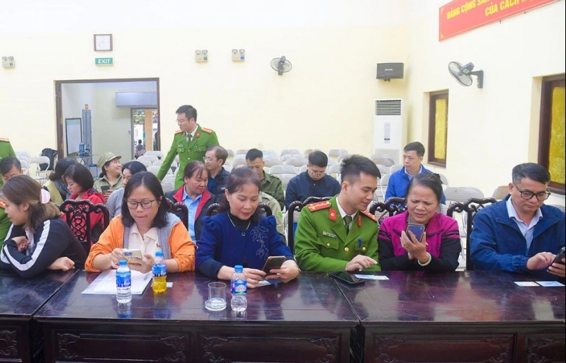 Quyết liệt làm sạch dữ liệu đăng ký phương tiện và số hóa hồ