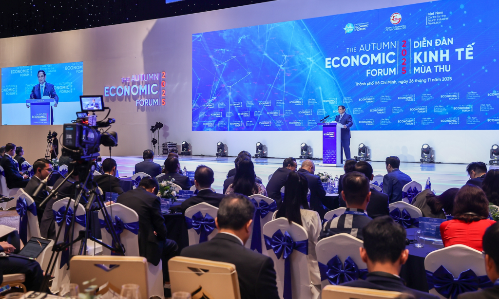 Thủ tướng Chính phủ Phạm Minh Chính phát biểu tổng kết Diễn đàn Kinh tế mùa Thu lần thứ nhất - Ảnh: VGP/Nhật Bắc