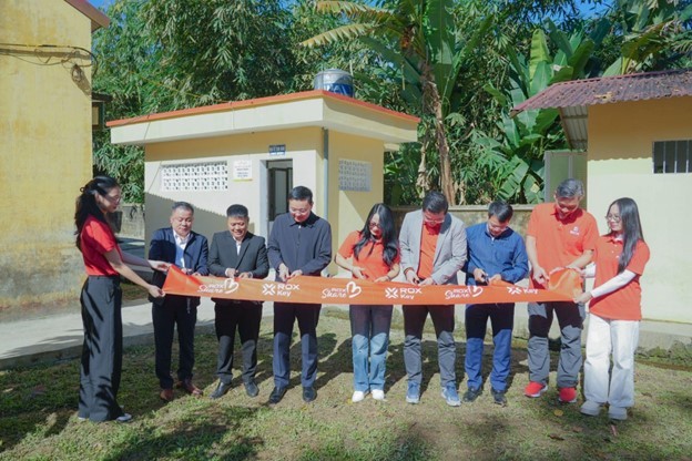 Lan tỏa yêu thương từ những điều tử tế