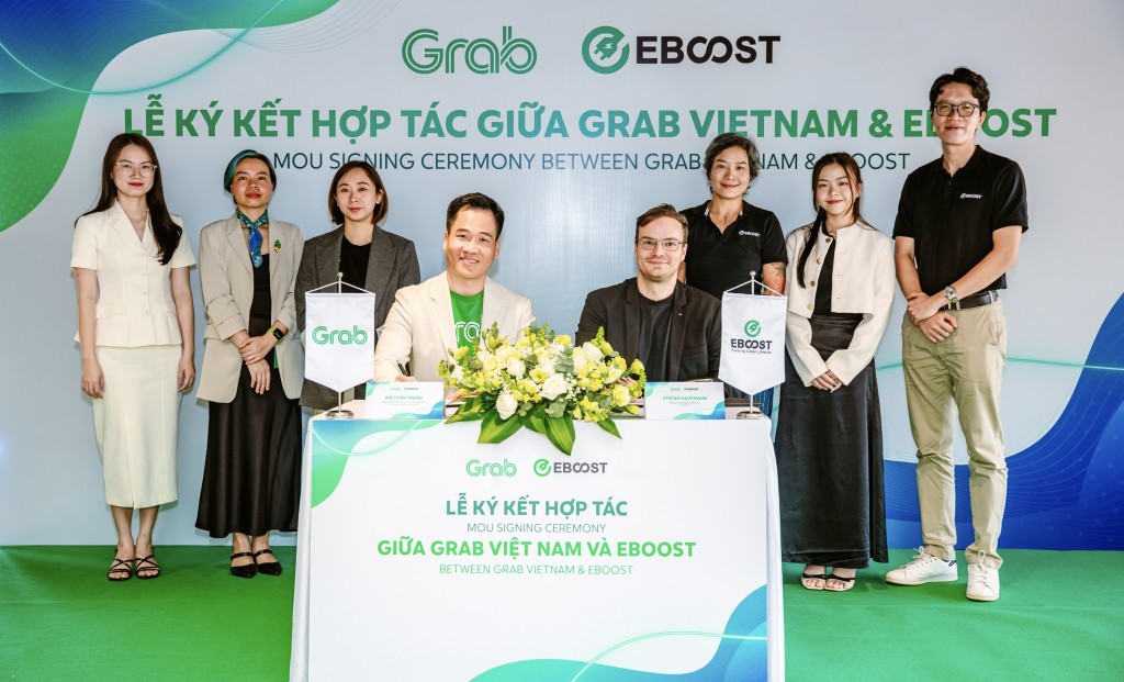 Đại diện Grab Việt Nam và EBOOST kí thoả thuận hợp tác Đại diện Grab Việt Nam và EBOOST kí thoả thuận hợp tác