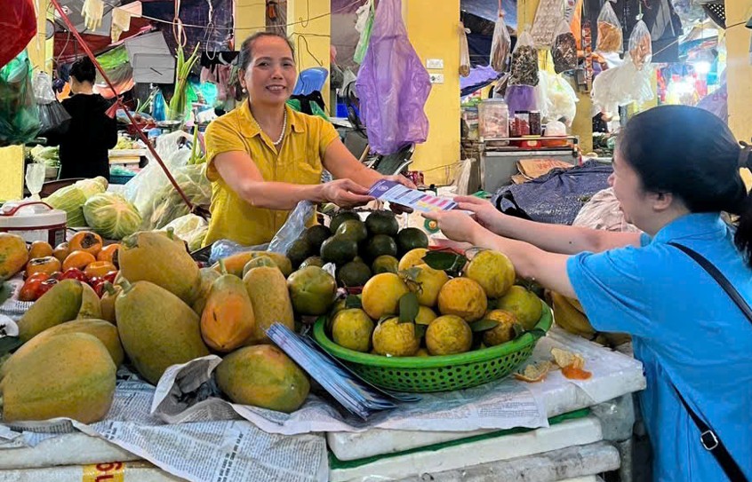 Củng cố “tấm lưới” an sinh cho lao động phi chính thức