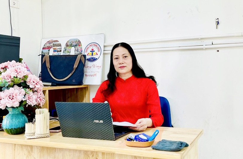 Một vài chia sẻ về việc hướng dẫn học sinh đọc tác phẩm văn học trong công tác bồi dưỡng học sinh giỏi môn Ngữ Văn Một vài chia sẻ về việc hướng dẫn học sinh đọc tác phẩm văn học trong công tác bồi dưỡng học sinh giỏi môn Ngữ Văn