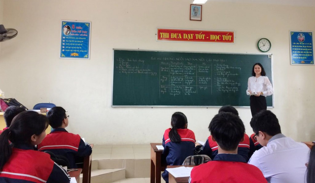 Một vài chia sẻ về việc hướng dẫn học sinh đọc tác phẩm văn học trong công tác bồi dưỡng học sinh giỏi môn Ngữ Văn Một vài chia sẻ về việc hướng dẫn học sinh đọc tác phẩm văn học trong công tác bồi dưỡng học sinh giỏi môn Ngữ Văn