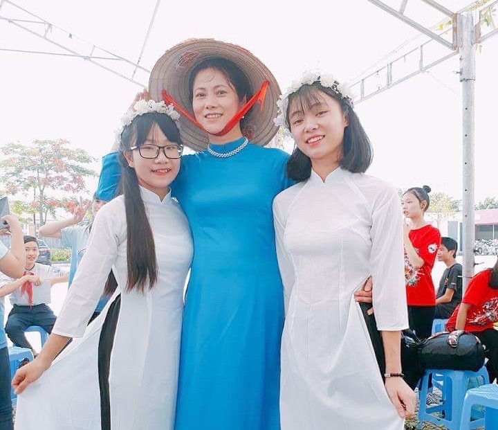 Một vài chia sẻ về việc hướng dẫn học sinh đọc tác phẩm văn học trong công tác bồi dưỡng học sinh giỏi môn Ngữ Văn Một vài chia sẻ về việc hướng dẫn học sinh đọc tác phẩm văn học trong công tác bồi dưỡng học sinh giỏi môn Ngữ Văn