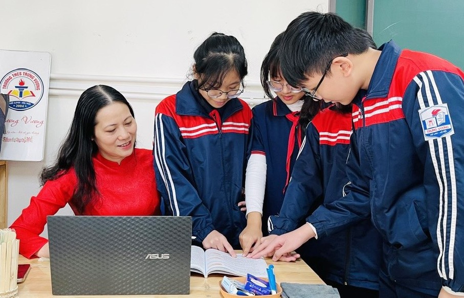 Một vài chia sẻ về việc hướng dẫn học sinh đọc tác phẩm văn học trong công tác bồi dưỡng học sinh giỏi môn Ngữ Văn