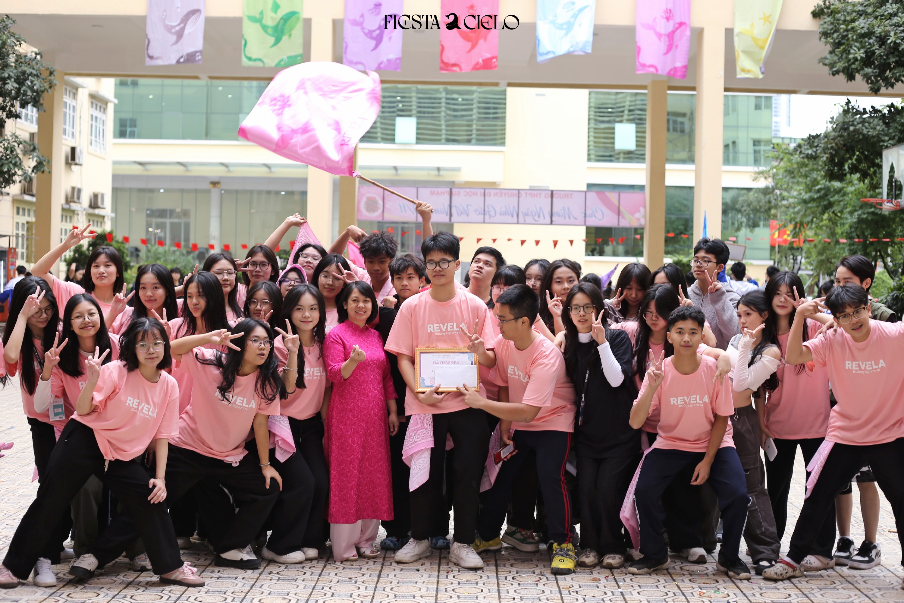 Zone 2 ăn mừng chiến thắng tại Flashmob Day mùa 10. Ảnh: CSP Zone 2 ăn mừng chiến thắng tại Flashmob Day mùa 10. Ảnh: CSP