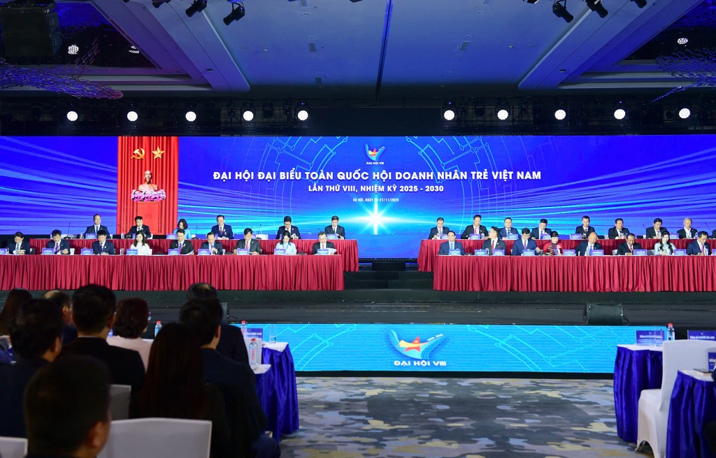 Đoàn Chủ tịch điều hành Đại hội