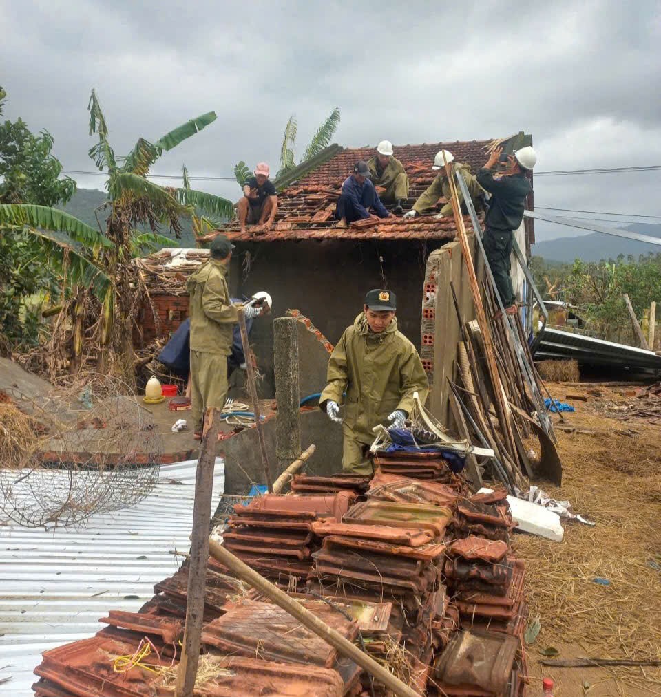 Đắk Lắk chạy đua với thời gian khắc phục hậu quả đợt mưa lũ lịch sử
