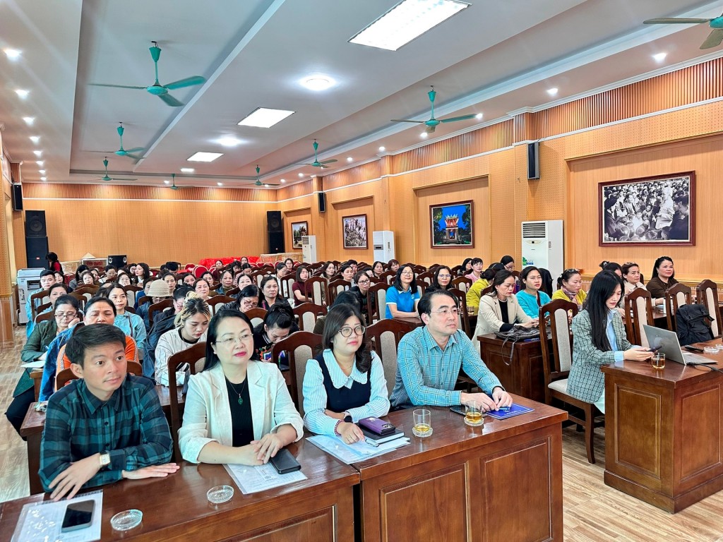 Trang bị kỹ năng bán hàng cho các hộ kinh doanh online Trang bị kỹ năng bán hàng cho các hộ kinh doanh online