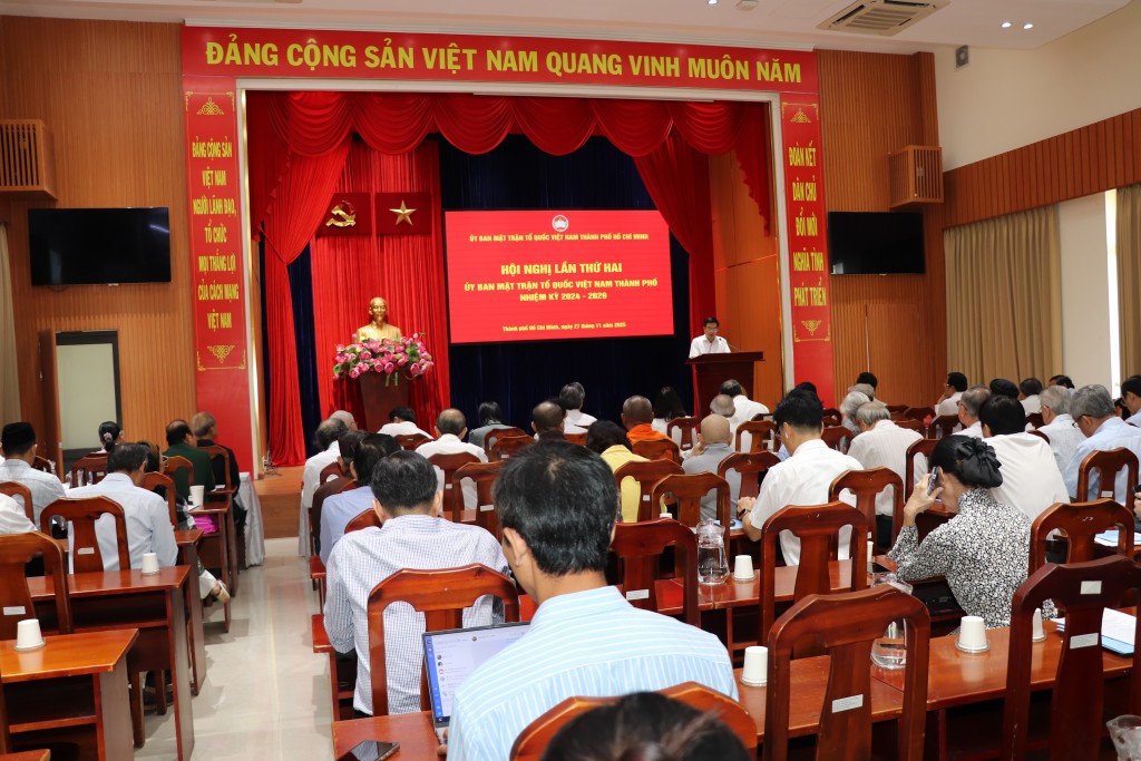 Quang cảnh hội nghị