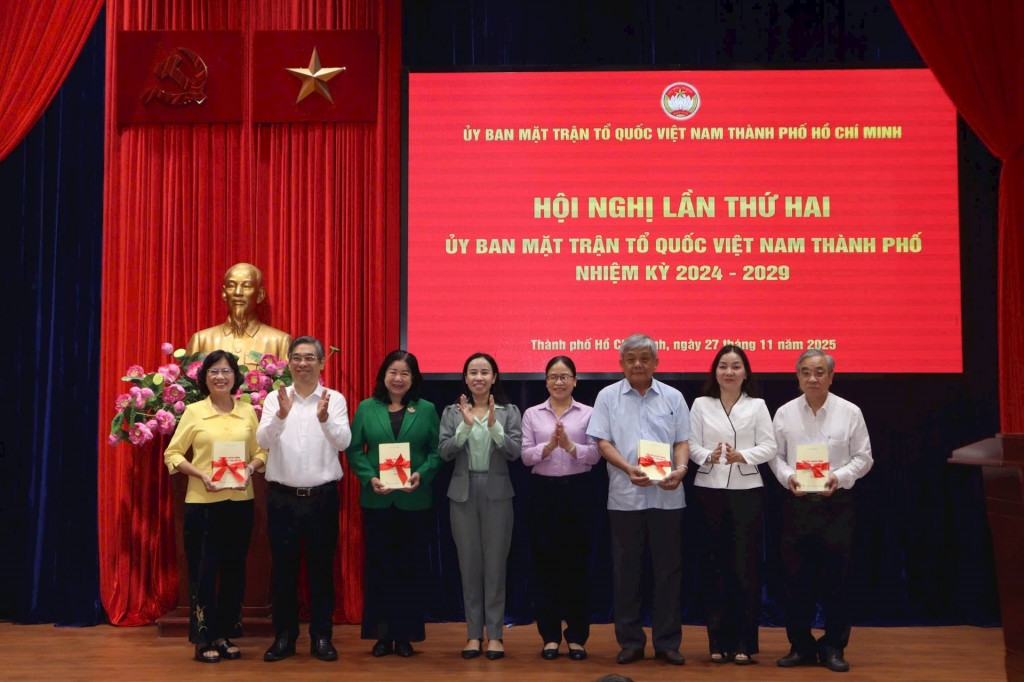 Ra mắt các tổ chức thành viên, Ủy viên Ủy ban được hiệp thương bổ sung