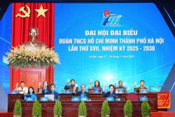 Sức trẻ Thủ đô - Tình nguyện dẫn đường, chuyển đổi số tạo đột phá