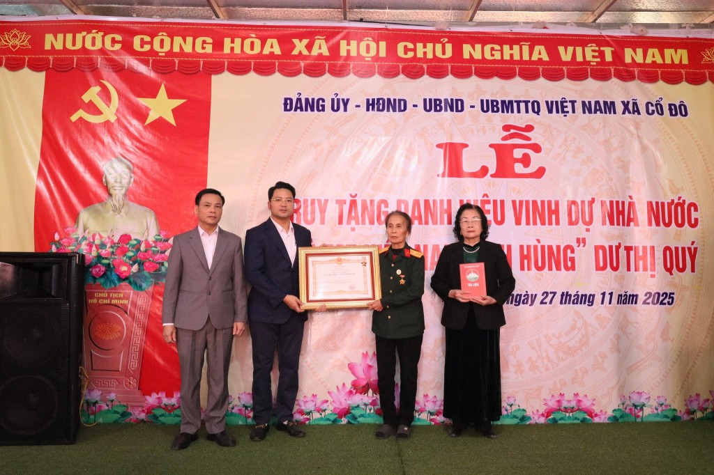 Truy tặng Danh hiệu “Bà mẹ Việt Nam anh hùng” mẹ Dư Thị Quý Truy tặng Danh hiệu “Bà mẹ Việt Nam anh hùng” mẹ Dư Thị Quý