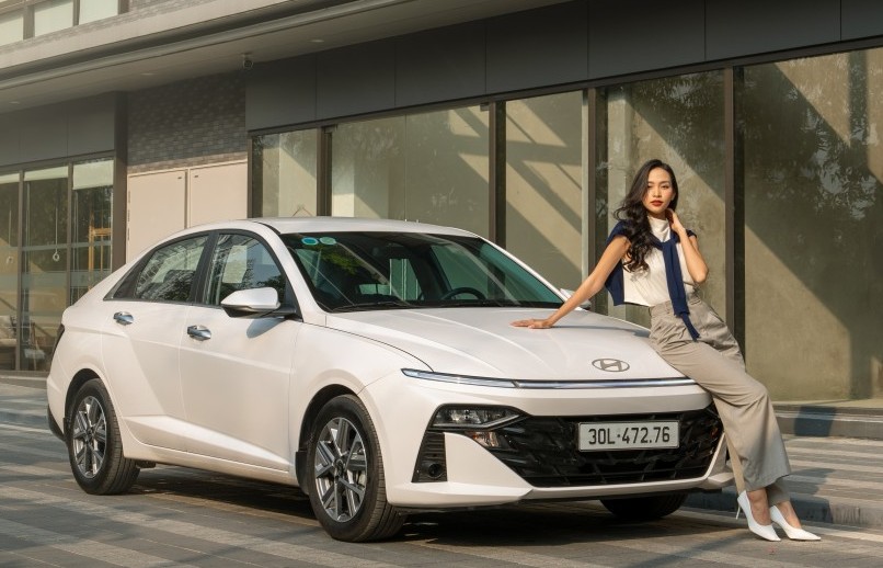 Trong cùng tầm giá: Người dùng chia sẻ lý do chọn sedan cỡ B như Accent  thay vì xe điện