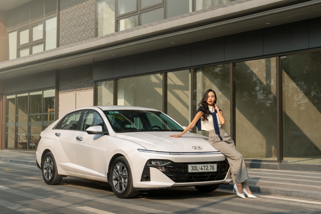 Trong cùng tầm giá: Người dùng chia sẻ lý do chọn sedan cỡ B như Accent  thay vì xe điện