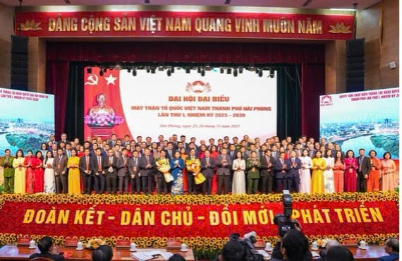 Uỷ ban MTTQ Việt Nam thành phố Hải Phòng khoá I nhiệm ký 2025 - 2030 ra mắt Đại hội