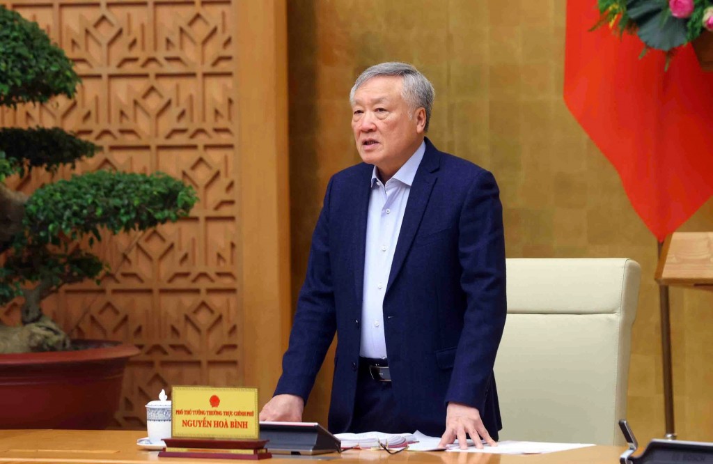 Phó Thủ tướng nhấn mạnh quan điểm xem xét phải công tâm, khách quan, minh bạch, công khai và trao đổi hết sức thẳng thắn, cởi mở; đồng thời hoan nghênh và đánh giá cao thiện chí của các doanh nghiệp muốn cống hiến cho sự phát triển của đất nước trong kỷ nguyên mới - Ảnh: VGP/Nguyễn Hoàng