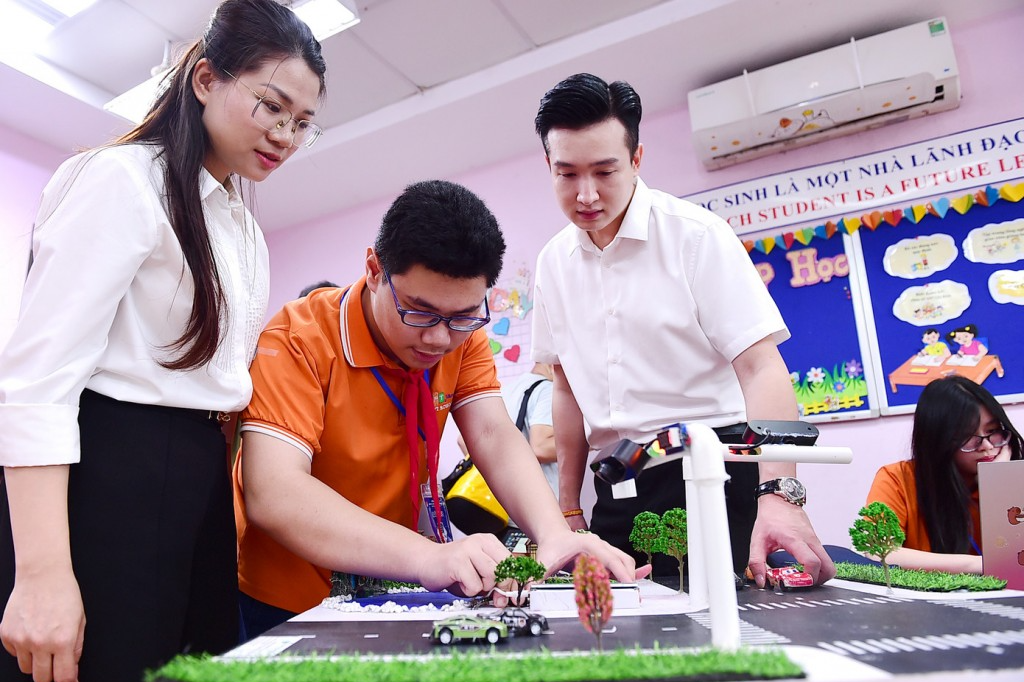 Bài 3: Người trẻ góp phần giải bài toán đô thị hiện đại