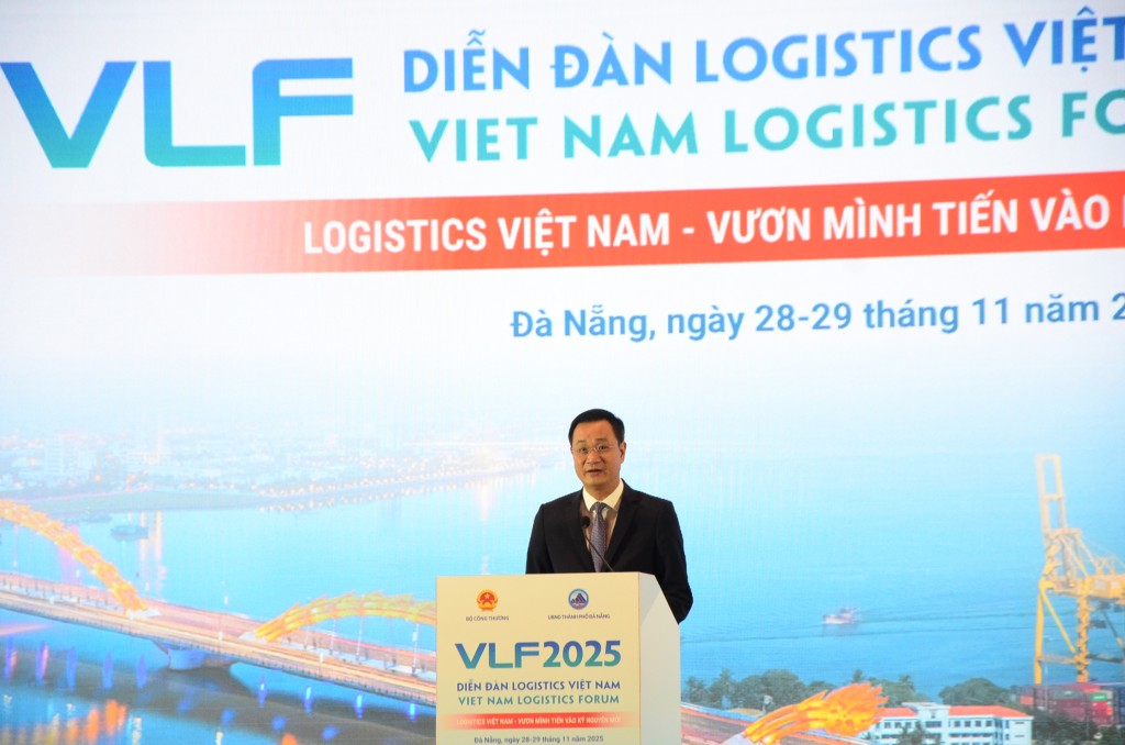 Bí thư Thành ủy Đà Nẵng Lê Ngọc Quang khẳng định, Đà Nẵng xác định logistics là ngành dịch vụ trọng điểm (Ảnh Đ.Minh)