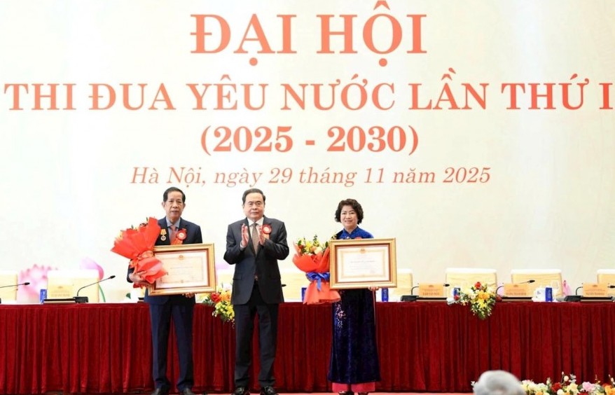 Thi đua, phát huy cao nhất vai trò, trách nhiệm của đại biểu Quốc hội