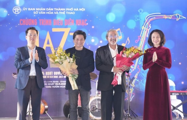 Dự án "Âm nhạc cuối tuần": Điểm hẹn văn hóa mới bên hồ Gươm