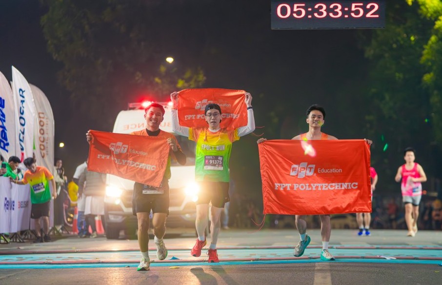 FPT Polytechnic làm nên kỳ tích tại VnExpress Marathon Hanoi Midnight