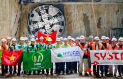 "Thần tốc" hoàn thành toàn bộ hành trình khoan hầm của Metro Nhổn - Ga Hà Nội