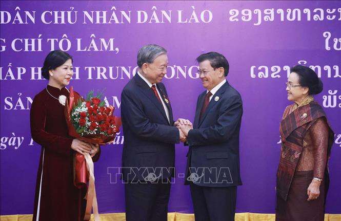 Tổng Bí thư Tô Lâm nhận Huân chương Vàng Quốc gia của Nhà nước Lào Tổng Bí thư Tô Lâm nhận Huân chương Vàng Quốc gia của Nhà nước Lào