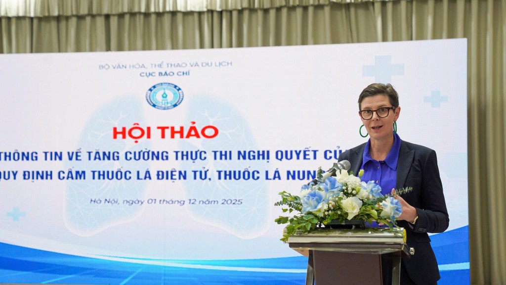 Tình trạng sử dụng thuốc lá điện tử, thuốc lá nung nóng gia tăng đáng báo động Tình trạng sử dụng thuốc lá điện tử, thuốc lá nung nóng gia tăng đáng báo động