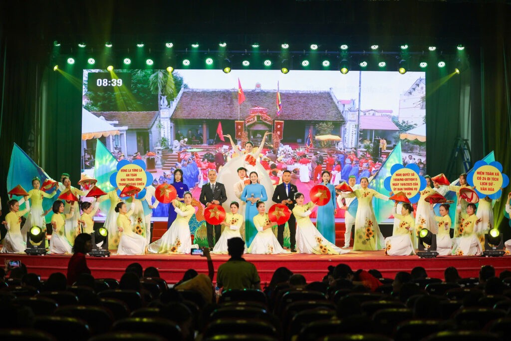 Ngày hội lớn của cộng đồng dân cư Thủ đô