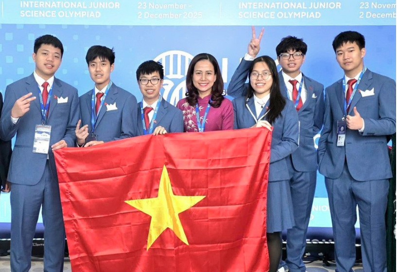 Việt Nam giành 6 huy chương Olympic khoa học trẻ thế giới Việt Nam giành 6 huy chương Olympic khoa học trẻ thế giới