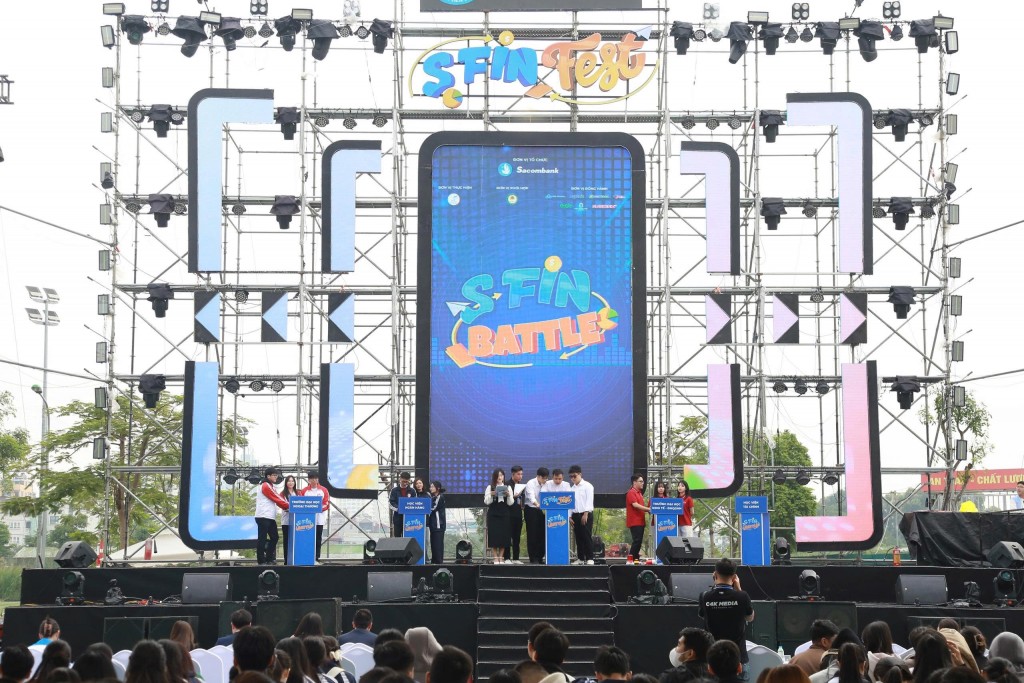 Sacombank cùng thế hệ trẻ lan tỏa tinh thần “tài chính thông minh - tương lai bứt phá” qua S-FINFEST 2025