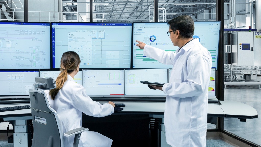 Bảng điều khiển tập trung, dữ liệu trực quan dễ hiểu là ưu điểm nổi trội của Tetra Pak® Factory OS™ Bảng điều khiển tập trung, dữ liệu trực quan dễ hiểu là ưu điểm nổi trội của Tetra Pak® Factory OS™