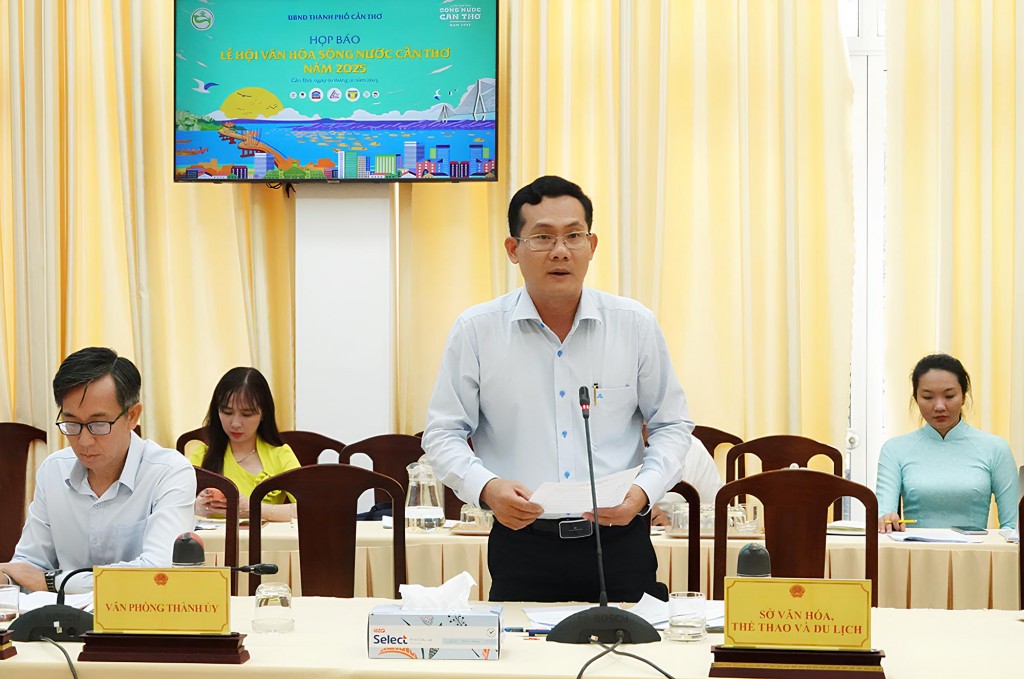 Phó Giám đốc Sở Văn hóa, Thể thao và Du lịch TP Cần Thơ Nguyễn Minh Tuấn cho biết thành phố có hơn 636 cơ sở lưu trú với gần 15.000 phòng giảm giá 10-35% dịp lễ hội, và 21 xã, phường đã đăng ký tham gia với nhiều hoạt động đặc thù để tăng trải nghiệm cho du khách.