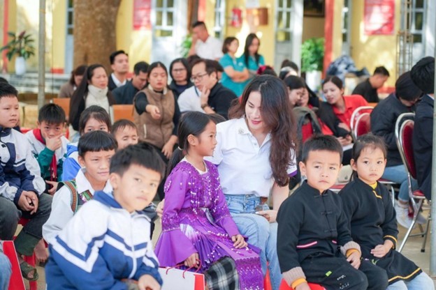 Bản hòa ca hạnh phúc tại ROX Group Bản hòa ca hạnh phúc tại ROX Group