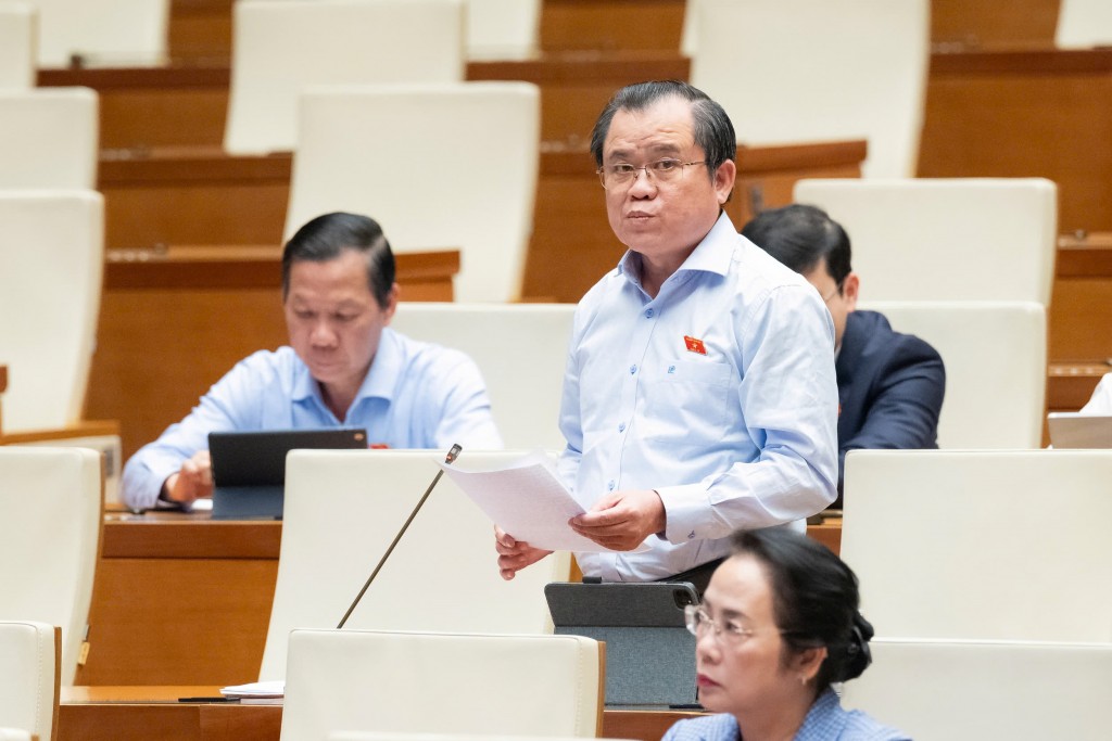 Phải có bộ sách giáo khoa chuẩn, thống nhất trên toàn quốc Phải có bộ sách giáo khoa chuẩn, thống nhất trên toàn quốc