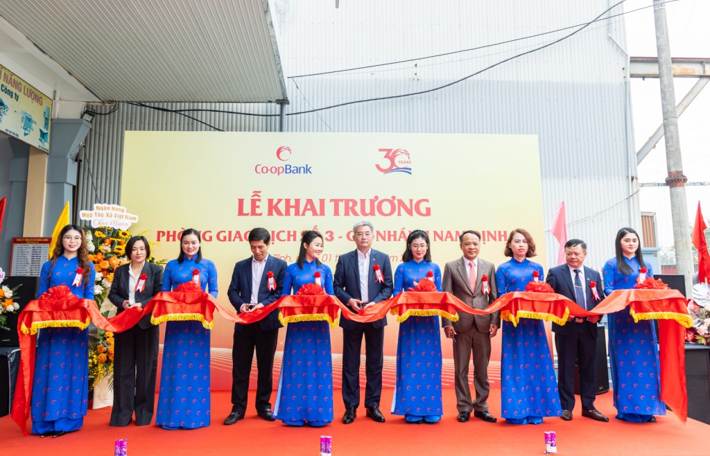 Co-opBank chi nhánh Nam Định khai trương Phòng giao dịch số 3