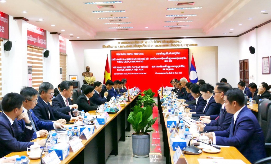 Hà Nội - Viêng Chăn tiếp tục hợp tác chặt chẽ, bền vững