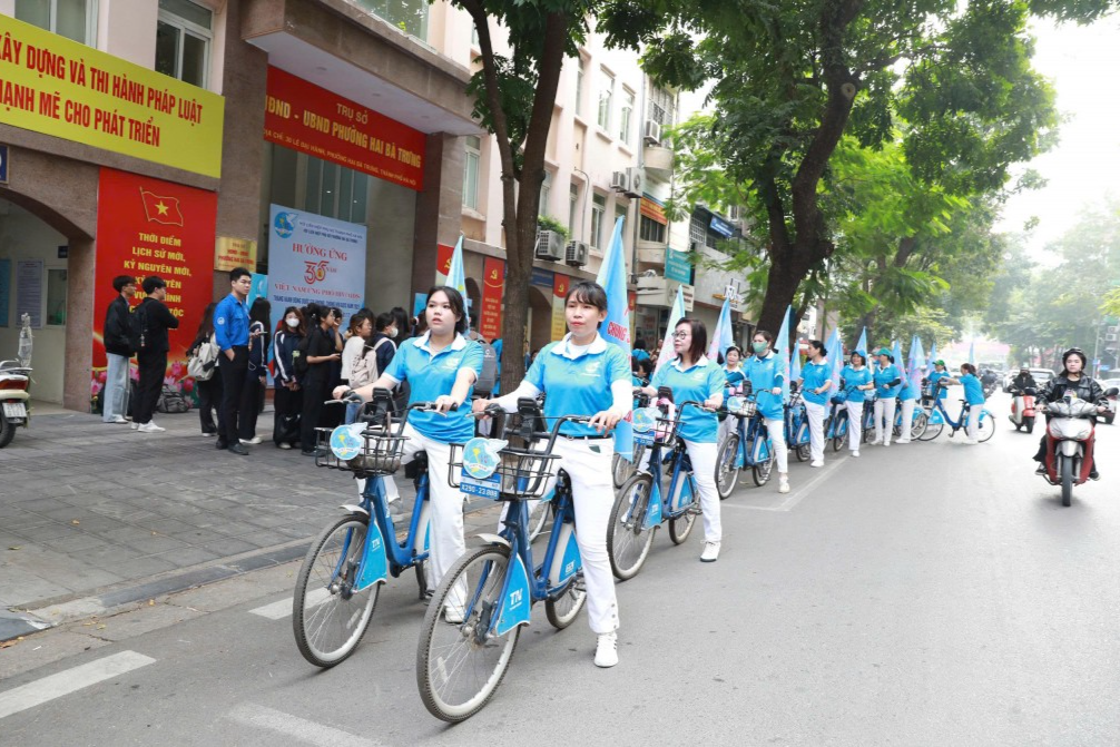 Phát huy vai trò phụ nữ trong mục tiêu chấm dứt dịch bệnh AIDS