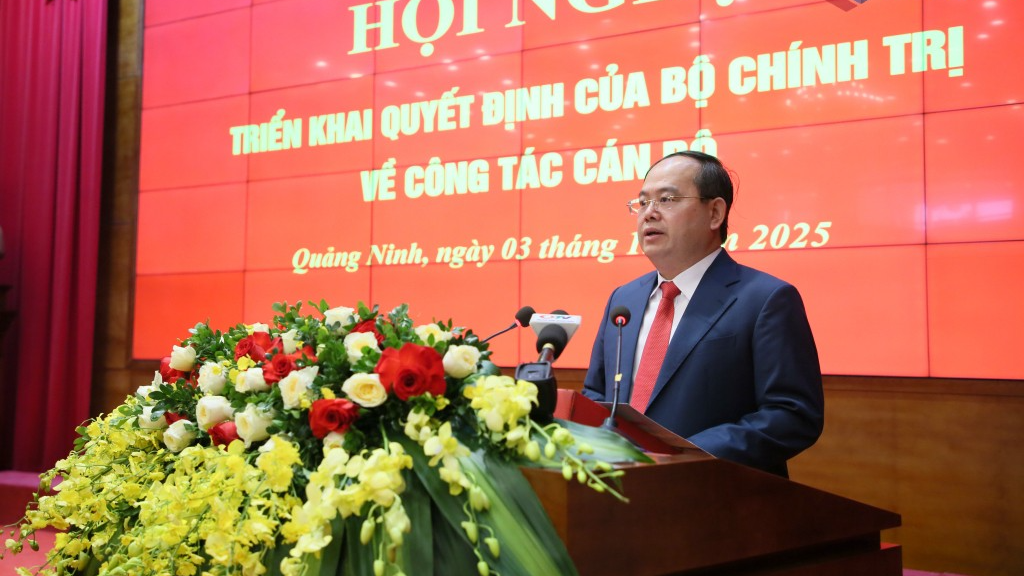 Đồng chí Quản Minh Cường, Bí thư Tỉnh ủy Quảng Ninh, phát biểu nhận nhiệm vụ.