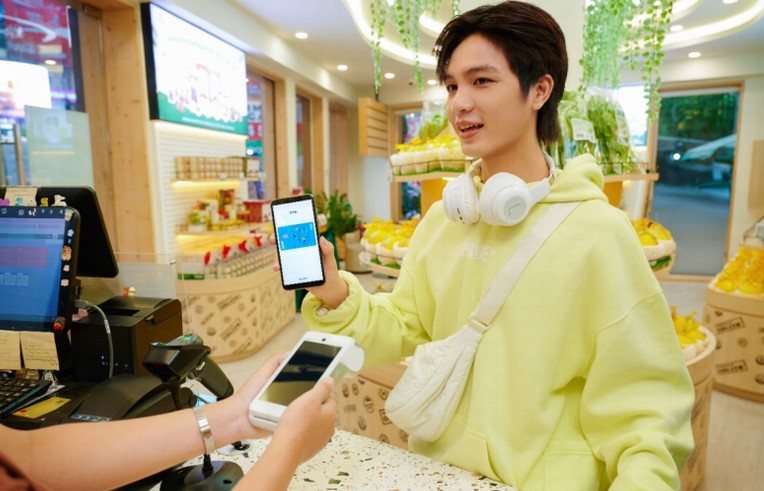 Cake hỗ trợ nhiều phương thức thanh toán không chạm và Click to Pay thông minh