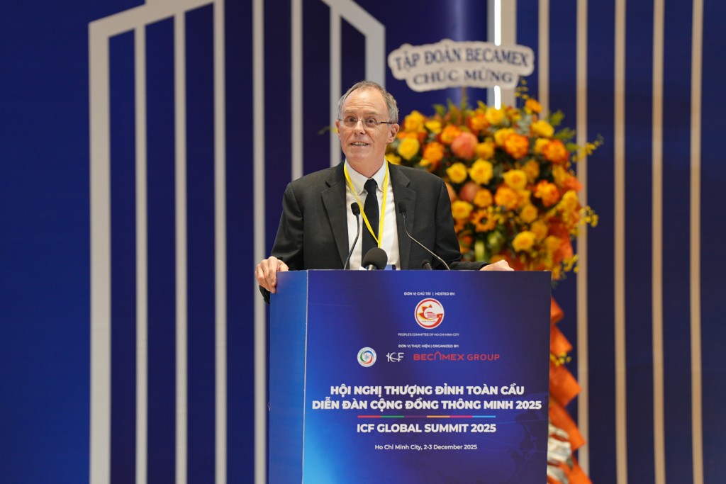 ông Robert Bell, Đồng sáng lập ICF, nhận định rằng ICF Global Summit 2025 tại TP Hồ Chí Minh không chỉ tạo cơ hội chia sẻ kinh nghiệm quốc tế mà còn là bước tiến quan trọng thúc đẩy chuyển đổi số và thu hút đầu tư bền vững tại Việt Nam.