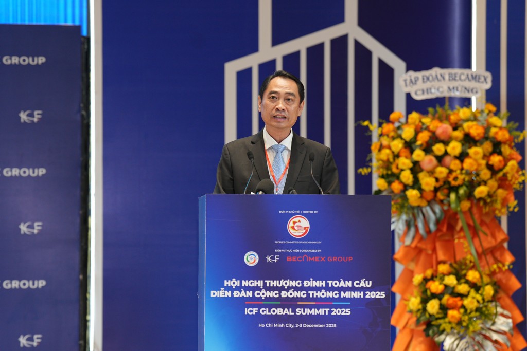 Ông Nguyễn Hoàn Vũ, Tổng giám đốc Tập đoàn Becamex phát biểu tại hội nghị