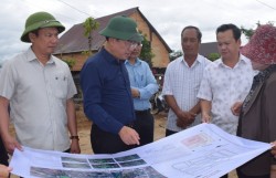 Khẩn cấp triển khai 8 khu tái định cư cho người dân vùng lũ