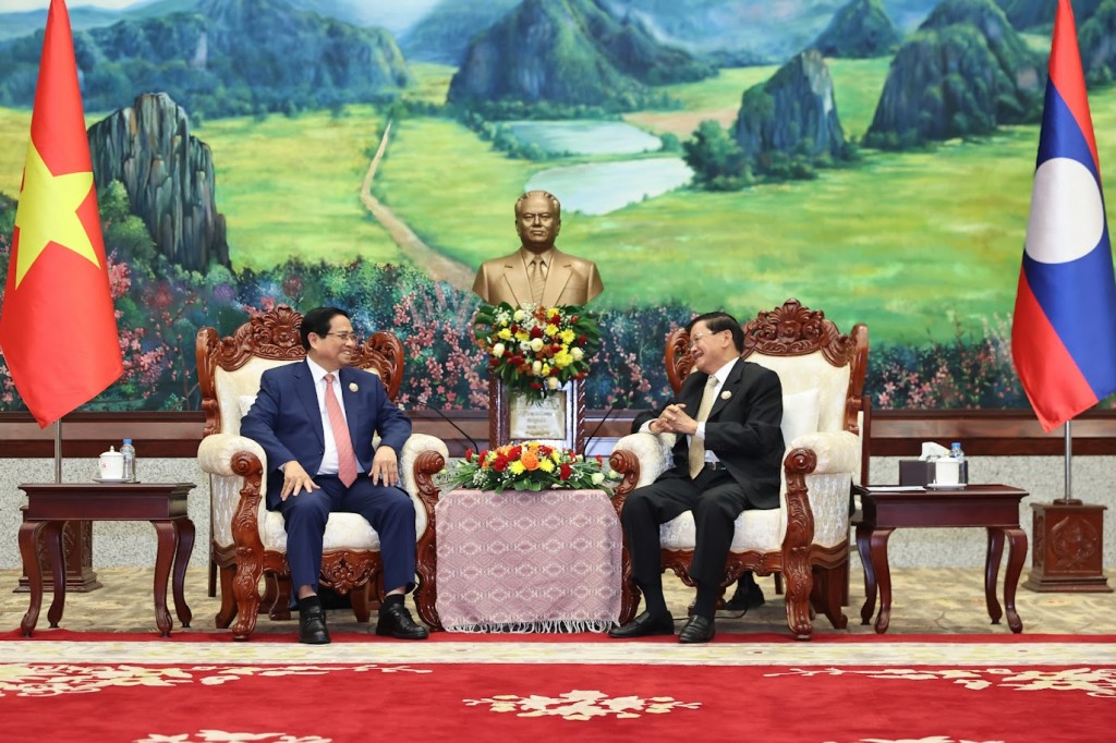 Thủ tướng Phạm Minh Chính nhiệt liệt chúc mừng những thành tựu to lớn, toàn diện mà Lào đạt được trong 50 năm xây dựng – phát triển đất nước và 40 năm đổi mới - Ảnh: VGP/Nhật Bắc Thủ tướng Phạm Minh Chính nhiệt liệt chúc mừng những thành tựu to lớn, toàn diện mà Lào đạt được trong 50 năm xây dựng – phát triển đất nước và 40 năm đổi mới - Ảnh: VGP/Nhật Bắc