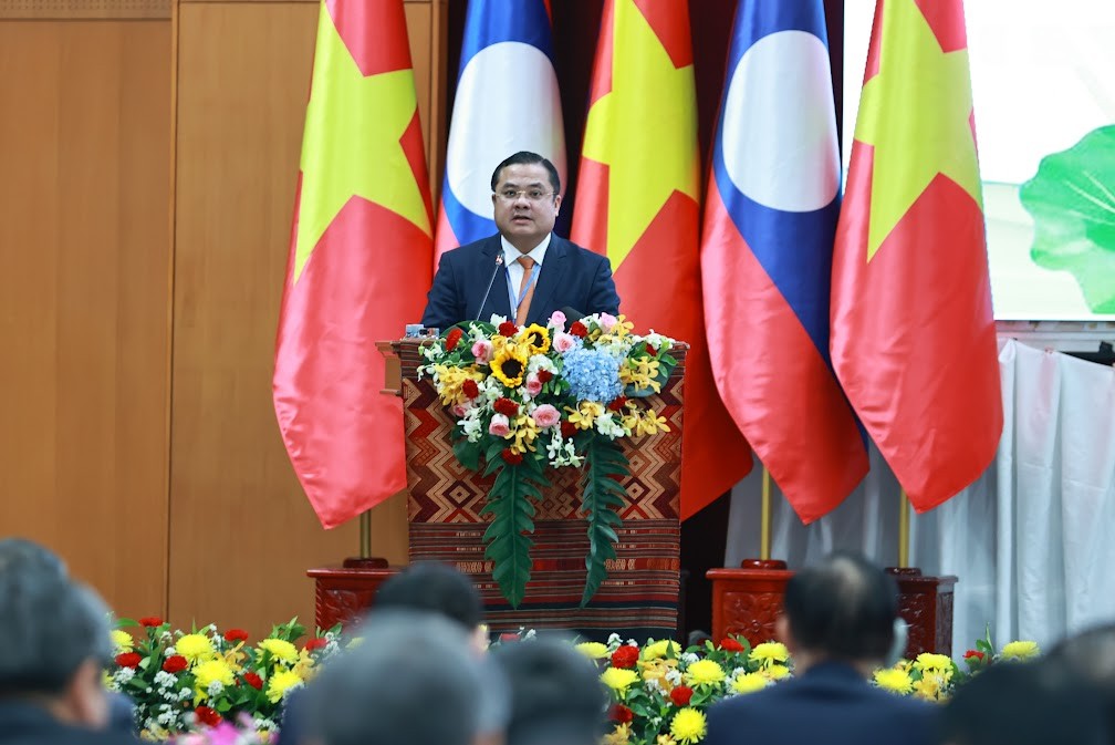 Các đại biểu phát biểu tại hội nghị - Ảnh: VGP/Nhật Bắc